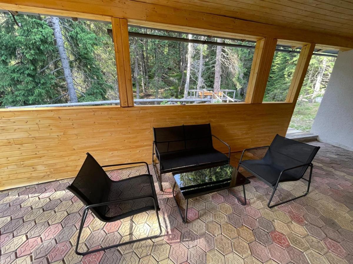 Mounthoff Retreat Βίλα Moroeni Εξωτερικό φωτογραφία