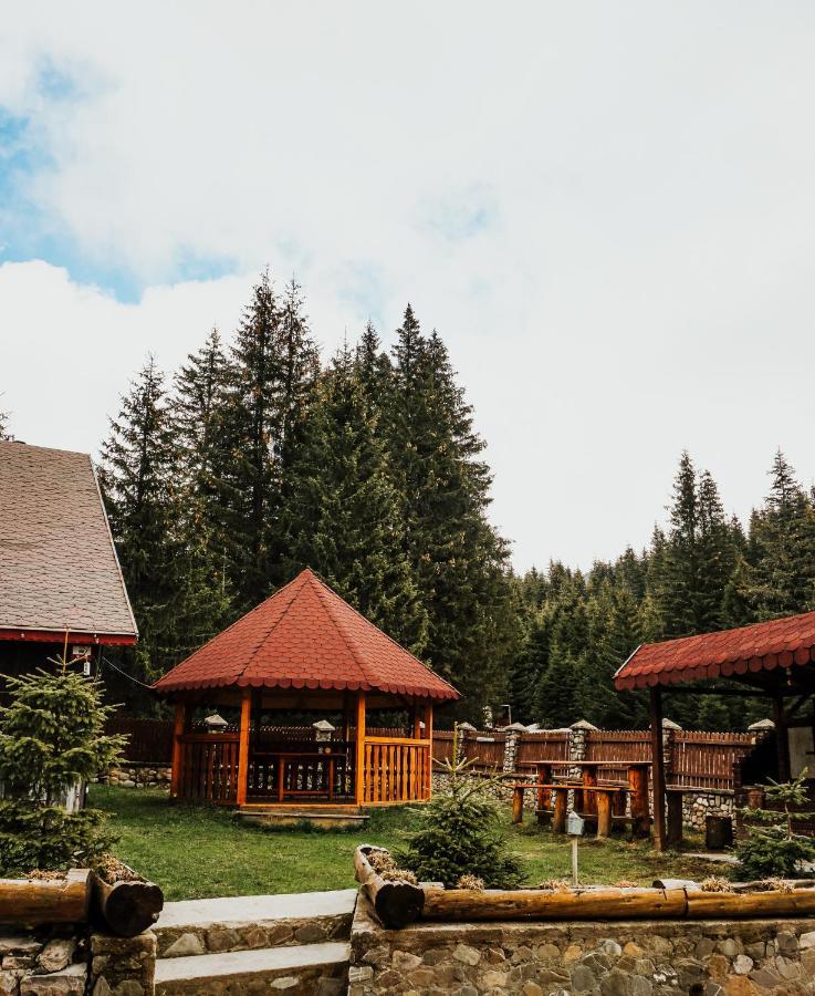 Mounthoff Retreat Βίλα Moroeni Εξωτερικό φωτογραφία
