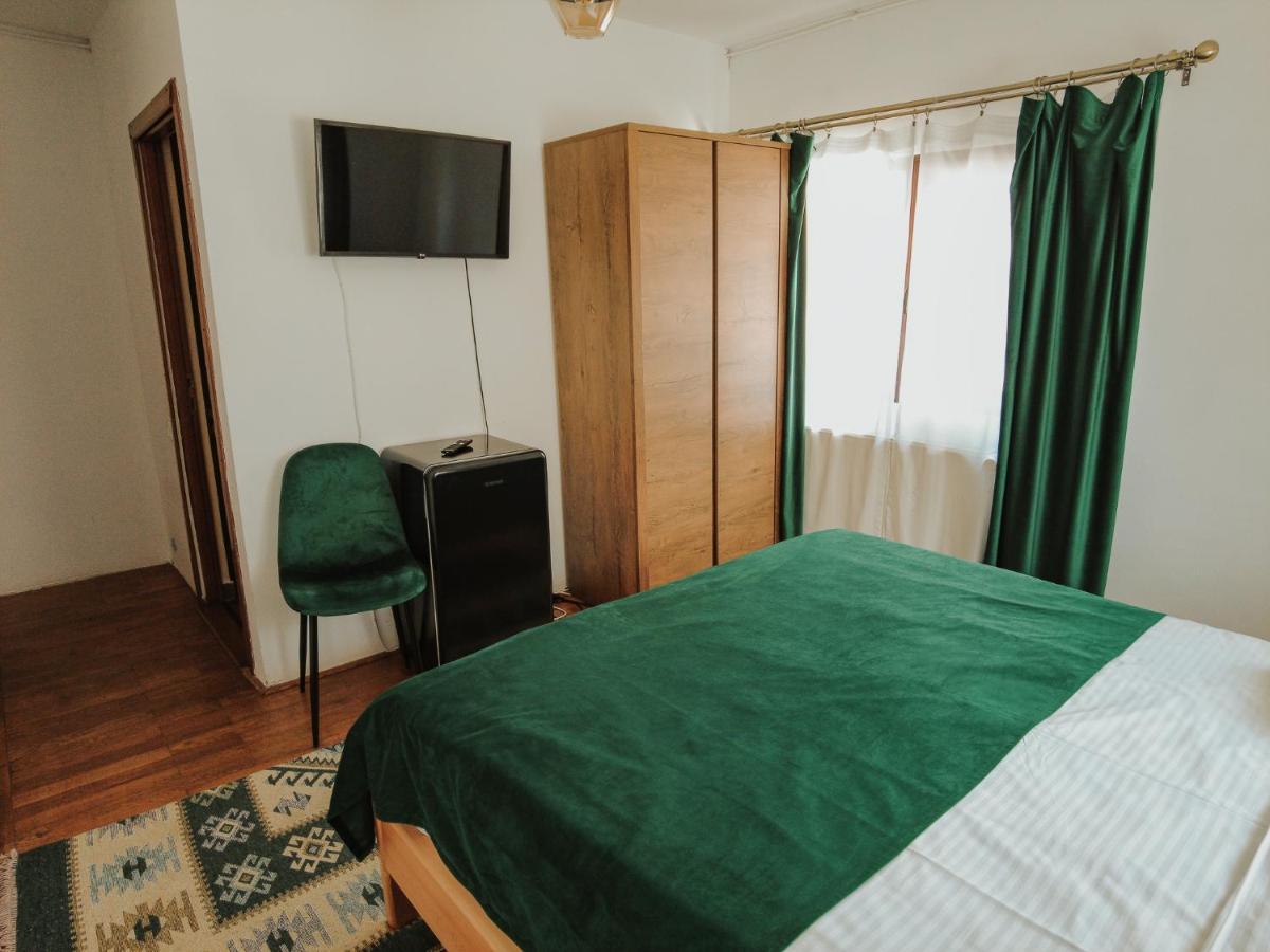 Mounthoff Retreat Βίλα Moroeni Εξωτερικό φωτογραφία