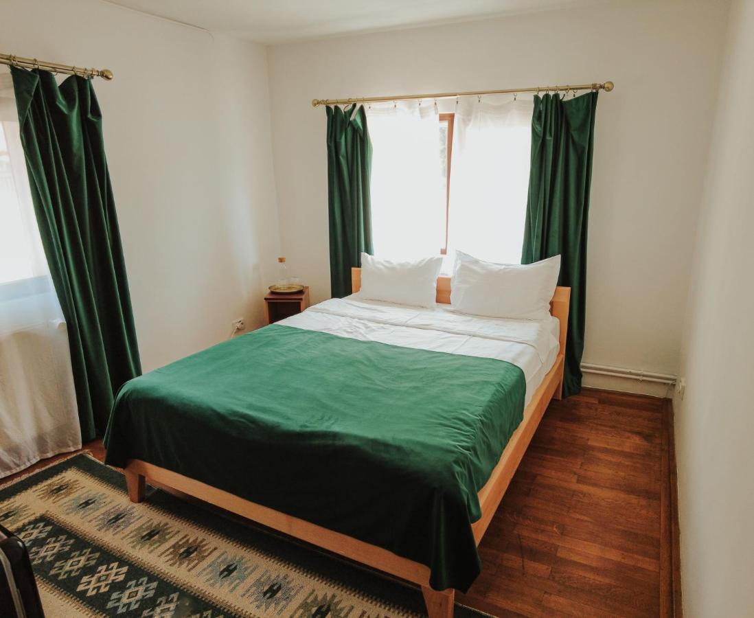 Mounthoff Retreat Βίλα Moroeni Εξωτερικό φωτογραφία