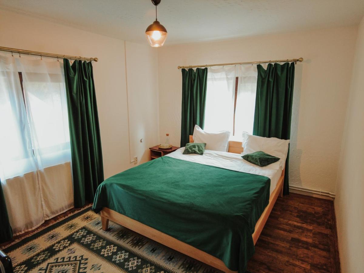 Mounthoff Retreat Βίλα Moroeni Εξωτερικό φωτογραφία